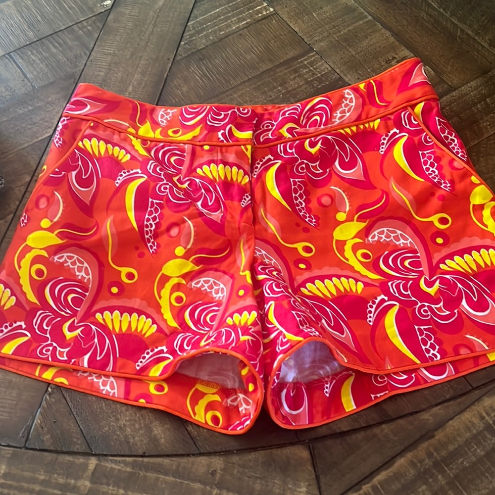 Elizabeth McKay shorts